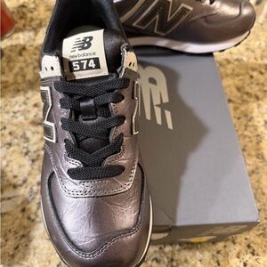 New Balance 574 Black and Silver Sneakers